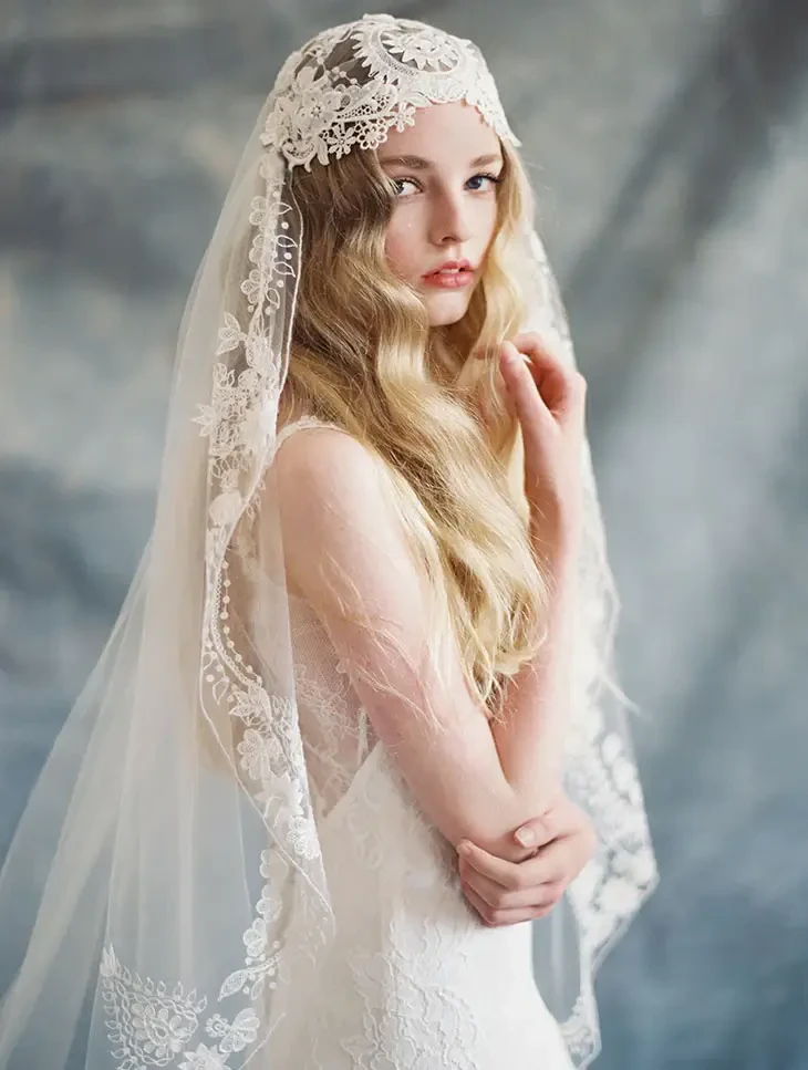 Claire Pettibone – Veils