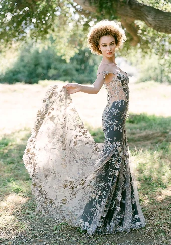 Claire Pettibone Lunaria #2 thumbnail