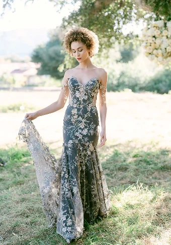 Claire Pettibone Lunaria #5 thumbnail